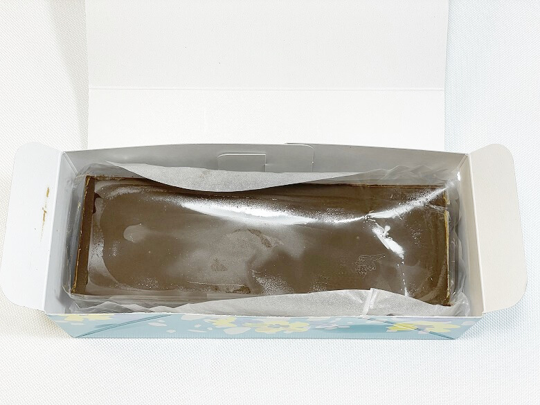 【アフタヌーンティー アールグレイチョコレートケーキ 実食レビュー】梱包状態④