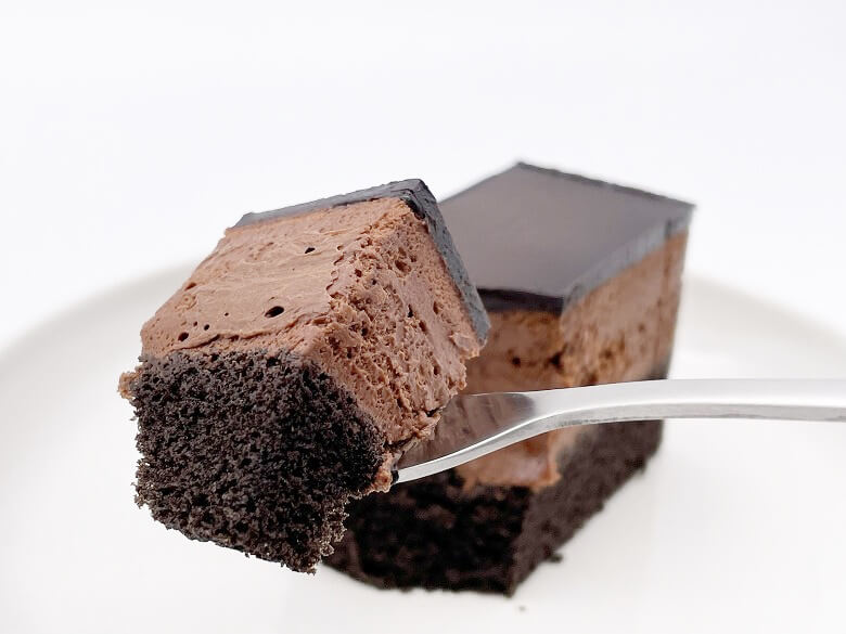 【五島軒 ベルギーチョコレートケーキ 実食レビュー】実食レビュー